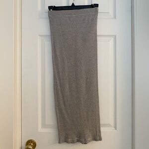 Garage Black & White Micro-Stripe Ribbed Maxi Skirt – Size XS